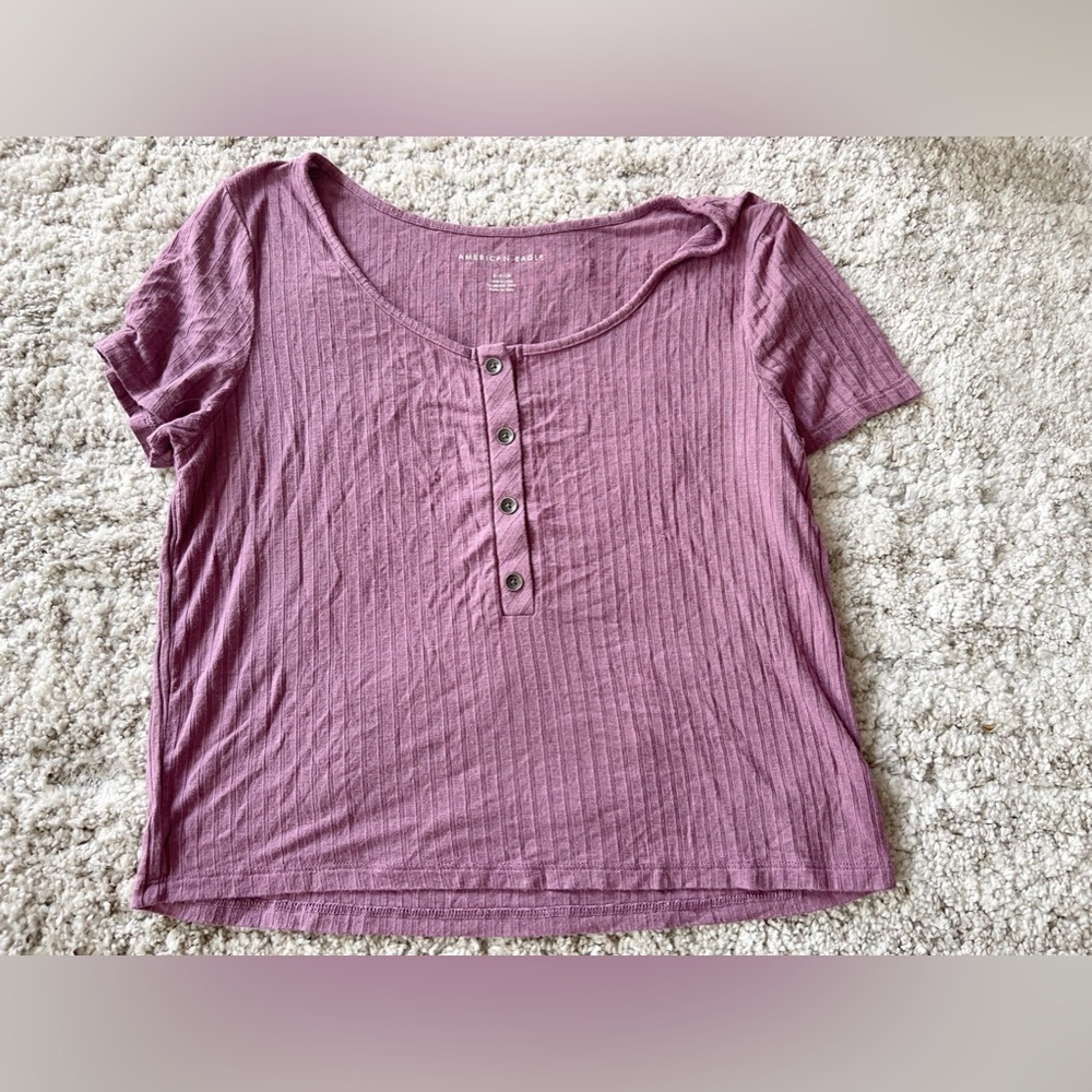 American Eagle Outfitters Dusty Mauve Ribbed Henley Tee